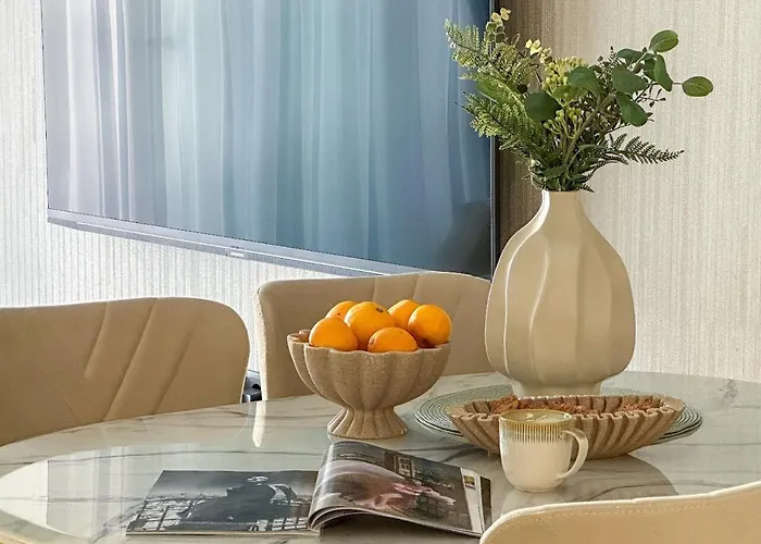 Qoople Triumph 17 Near Cleopatra Apartman